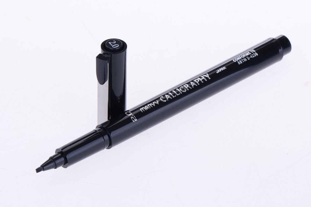 Bút viết thư pháp Marvy 6020 nét 2mm Caligraphy Pen