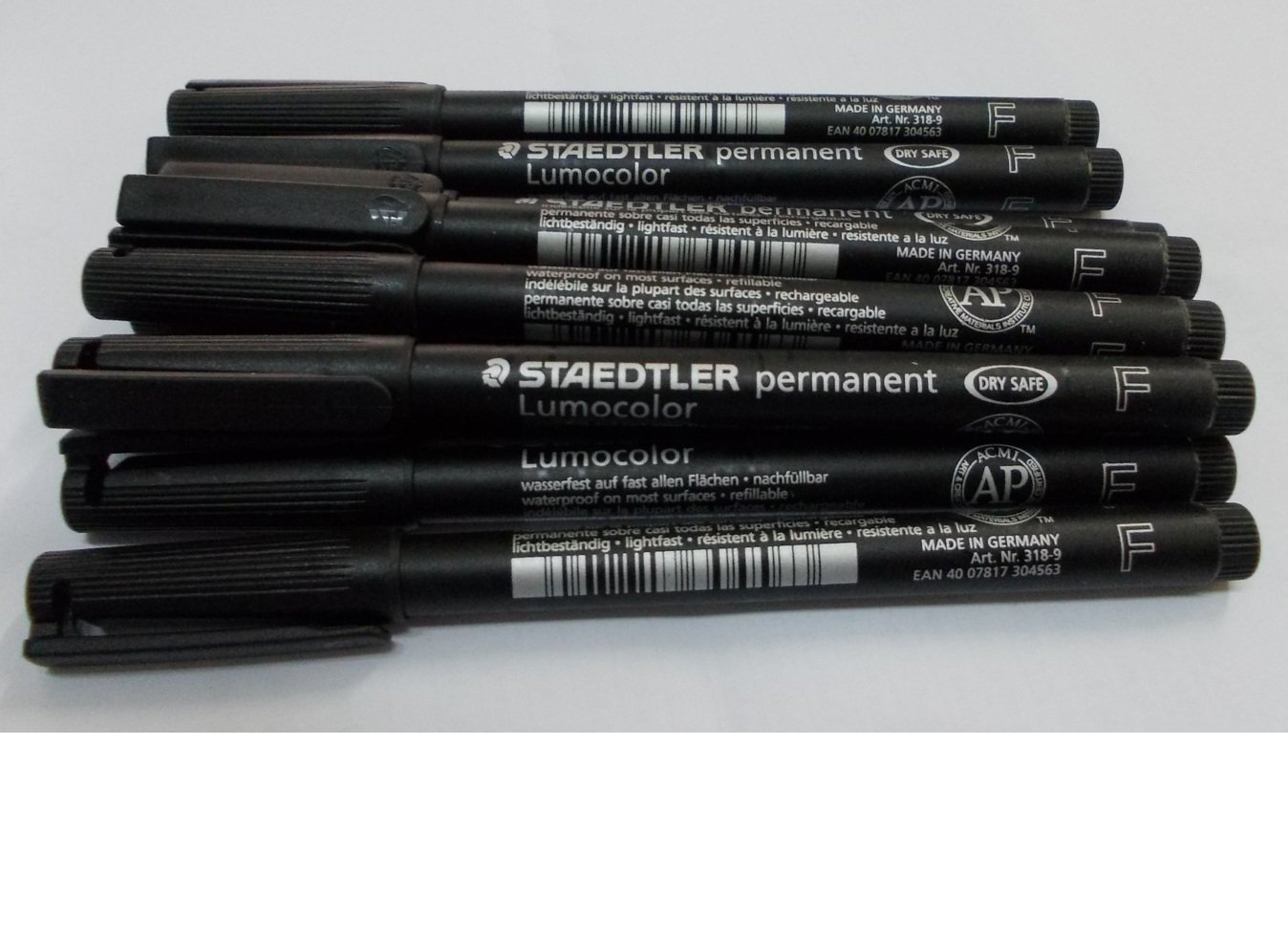 Bút Staedtler 318 nét F - viết không phai